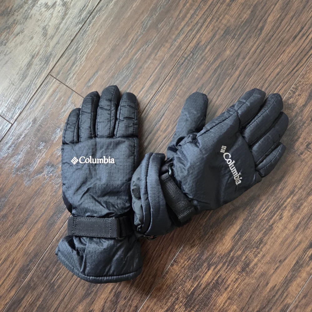 Columbia Black Winter Gloves